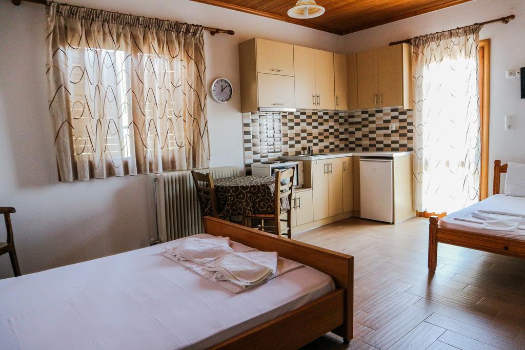 Athamanio Hotel Elatofilito المظهر الخارجي الصورة