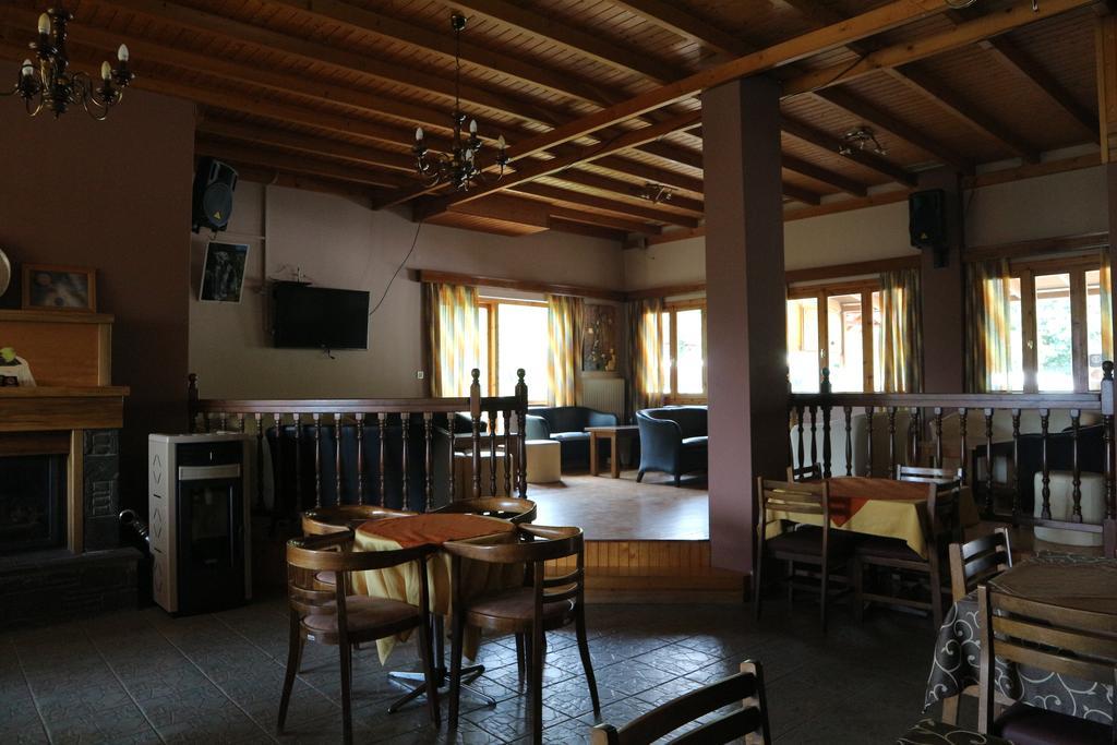 Athamanio Hotel Elatofilito المظهر الخارجي الصورة